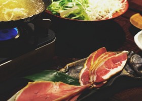 藁う鴨ニハ福来ル